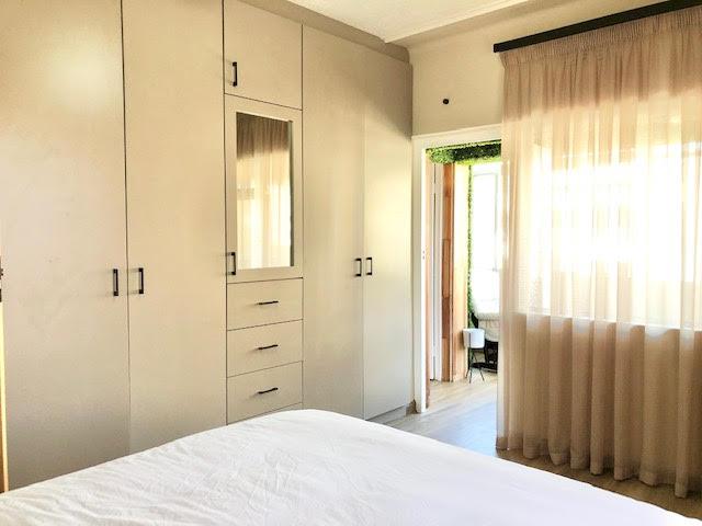 3 Bedroom Property for Sale in Sea Point Western Cape